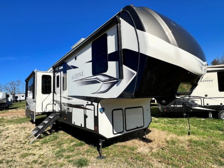 Thumbnail Photo undefined for 2022 Keystone Alpine 3220RL